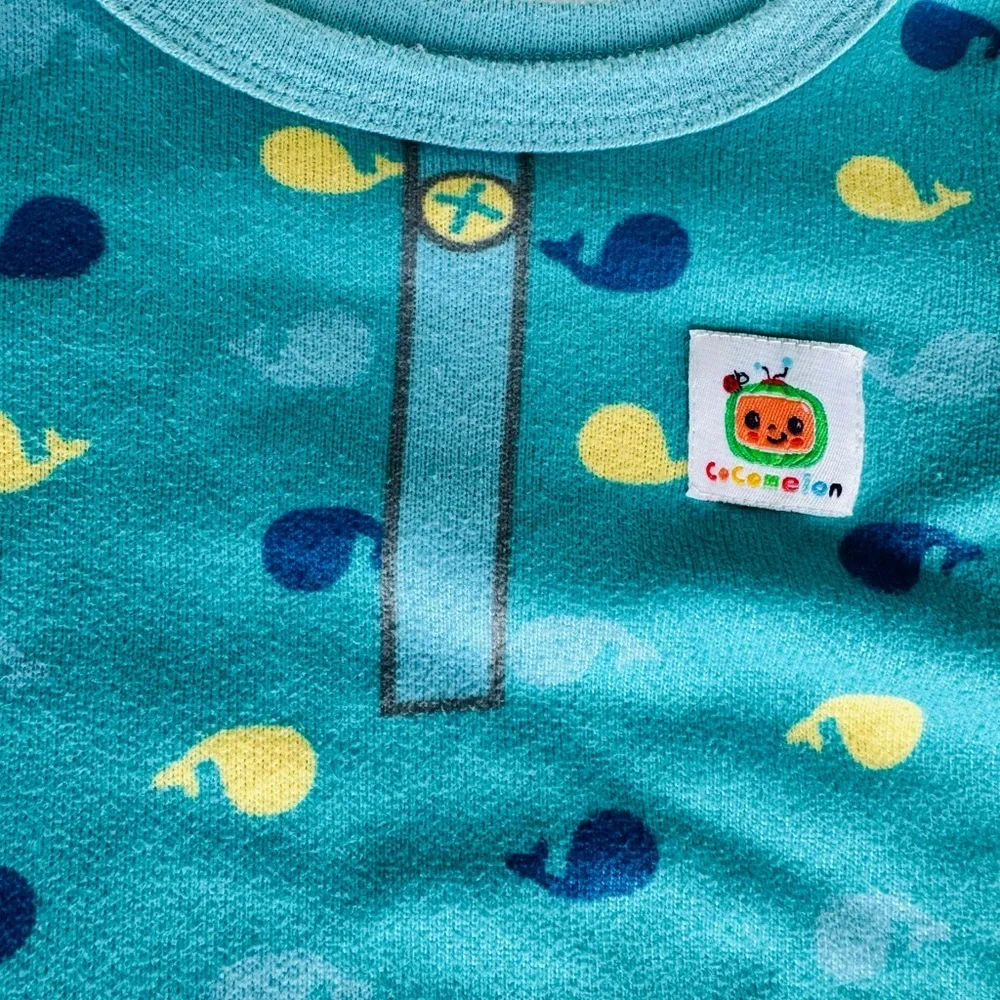 Kids Whale Print Pajamas Cocomelon pajama set for 12-18 months old snug fit GUC